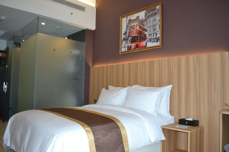 होटल Bay Ho Chi Minh City