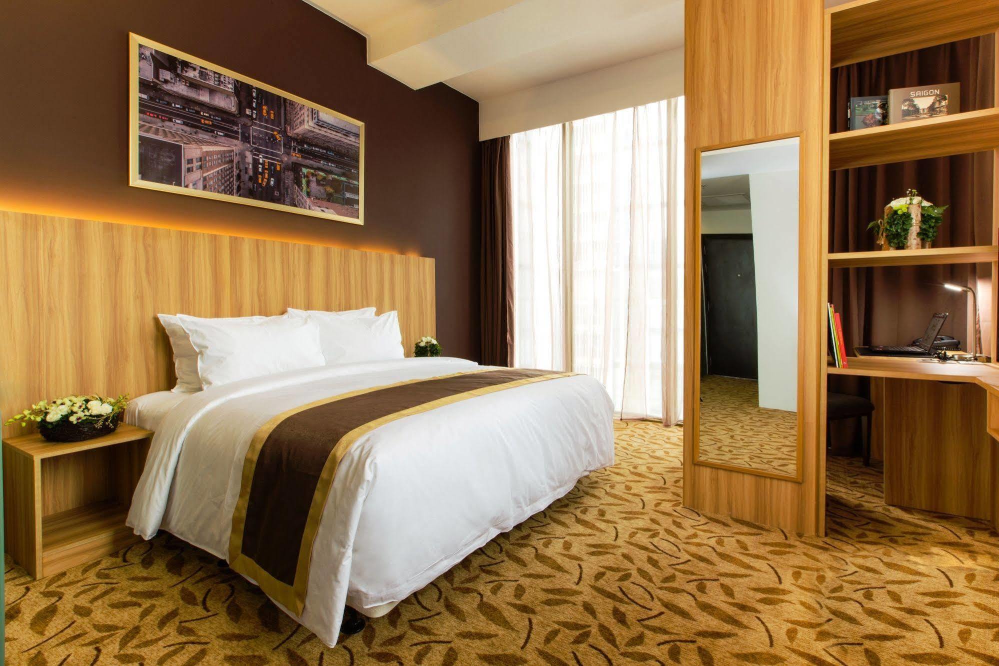 Khách sạn Bay TP. Hồ Chí Minh